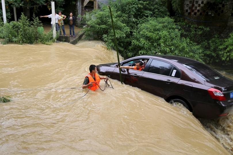 Κίνα: Οι συνεχιζόμενες βροχοπτώσεις έχουν επηρεάσει 12 εκατ. ανθρώπους